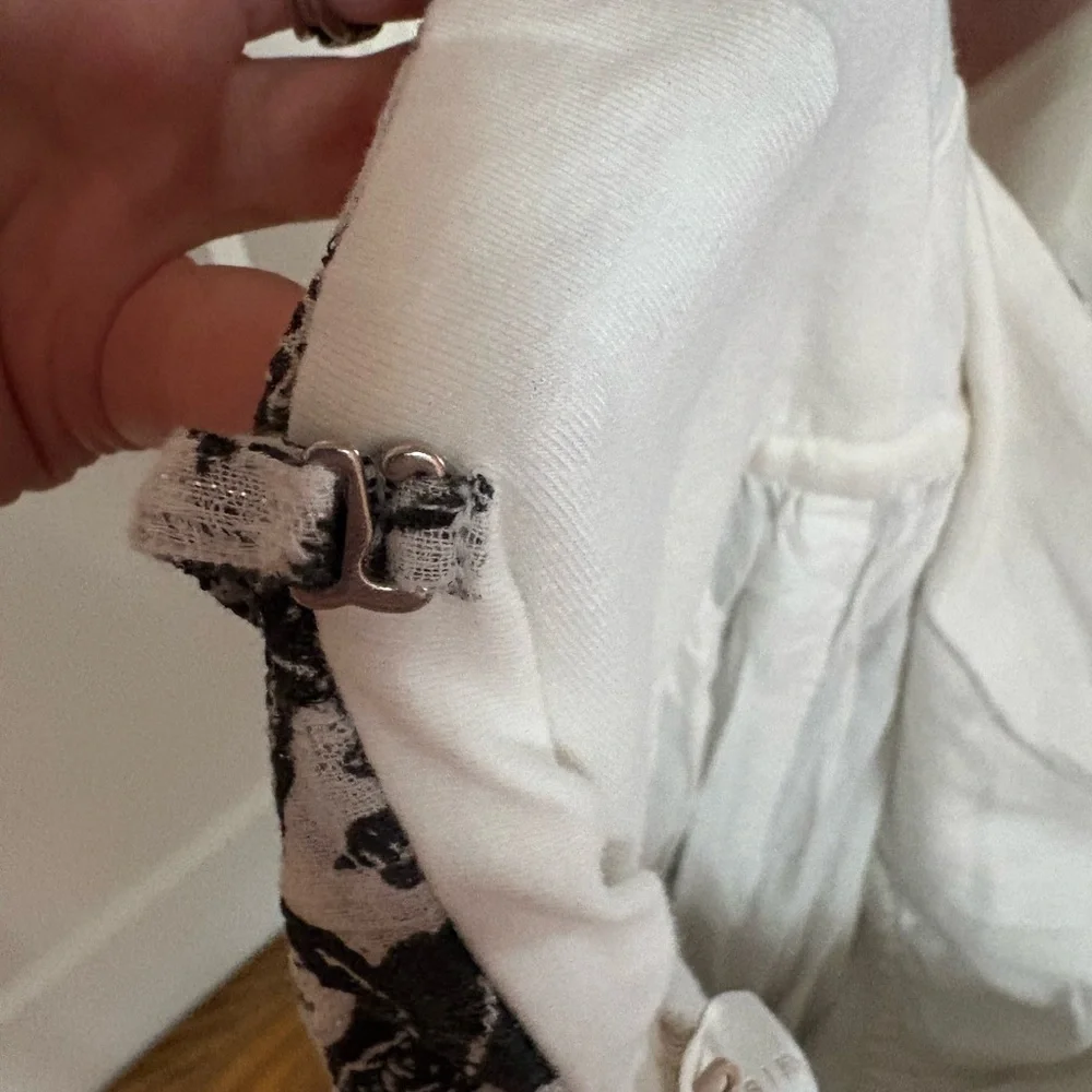 Auguste the Label Black and White Floral Dress - Picture 10 of 11